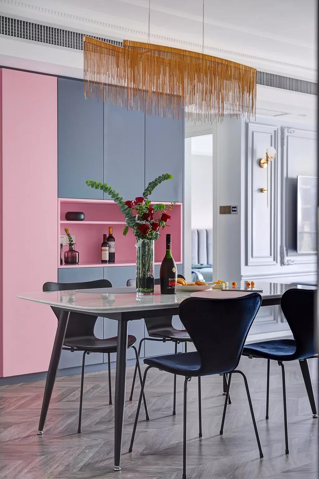 143㎡法式轻奢风格新房装修，粉+灰蓝低调奢华！