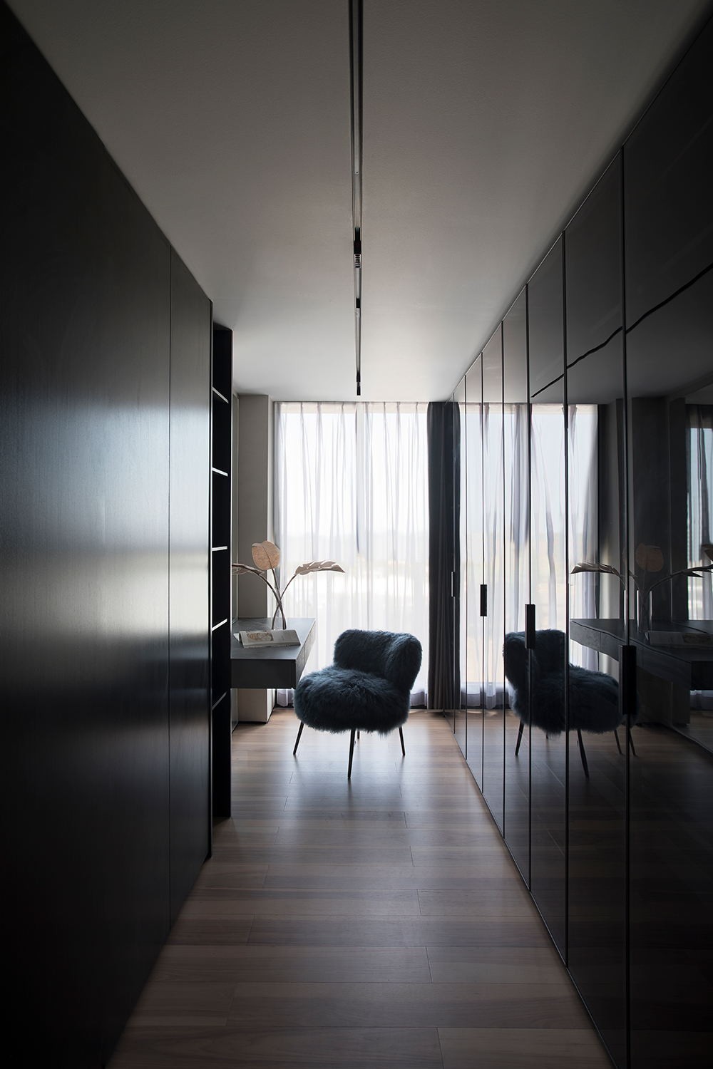 150平四房现代风格，赋予空间和谐感
